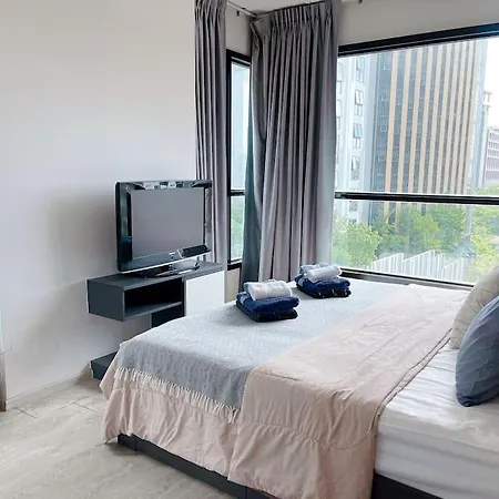 Apartment Base Huge 2bed King&queen With Infinity Pool & Free Netflix! Pattaya