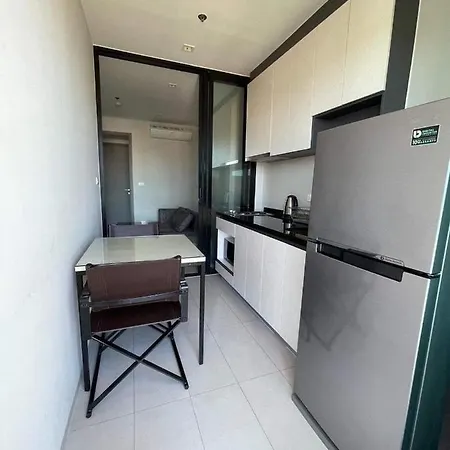 The Base Central Holiday Ml Pattaya