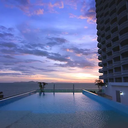 Wong Amat Beach Apartment Apartment *