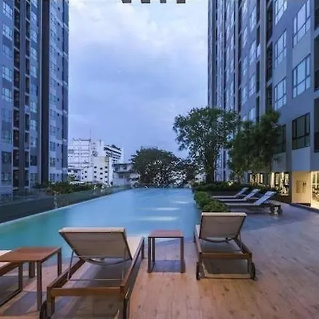 Base King-bed Apartment