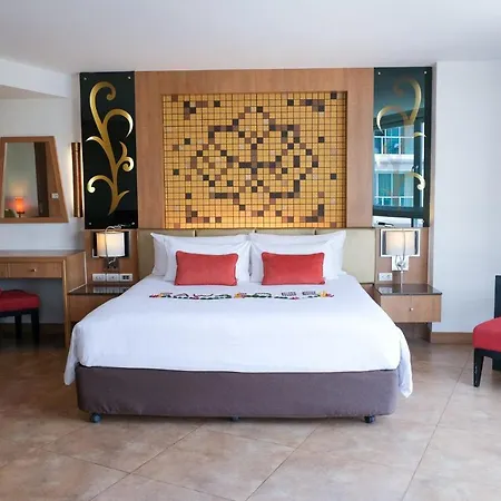 Centara Nova 4* Pattaya