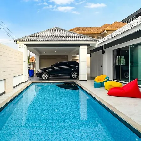 Cityhouse-oscar,pool 4bedrooms-jacuzzi-walking Street 10min