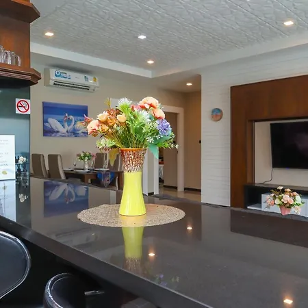 Cityhouse-oscar,pool 4bedrooms-jacuzzi-walking Street 10min Pattaya
