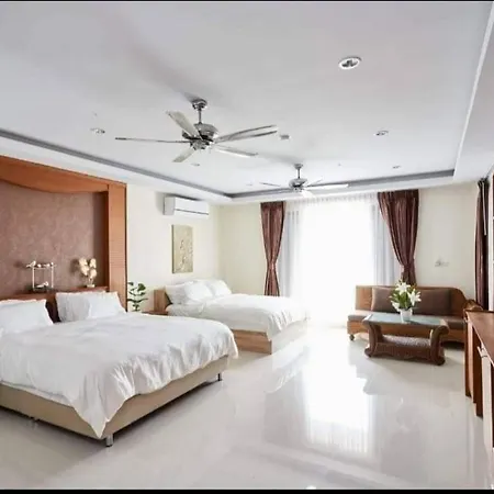 Villa Lagoon 5 Bedroom Pool