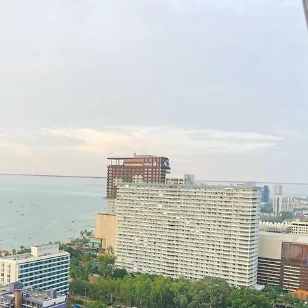 Apartment Edge! 1br Seaview Heart In Rooftop Pool Pattaya