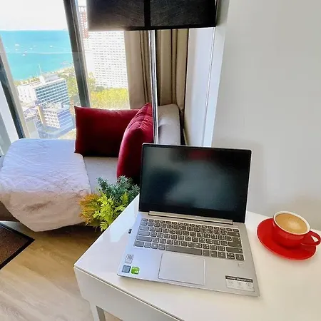 Edge! 1br Seaview Heart In Rooftop Pool Pattaya