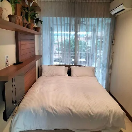 Villa Lagoon 5 Bedroom Pool Pattaya