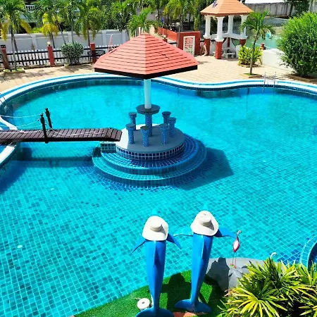 Lagoon 5 Bedroom Pool Pattaya