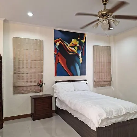Lagoon 5 Bedroom Pool Villa