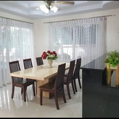 Lagoon 5 Bedroom Pool * Pattaya