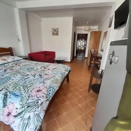 Apartment Niran Grand A4f *