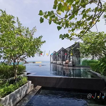 ที่พักพร้อมอาหารเช้า Edge By Jjj Pattaya