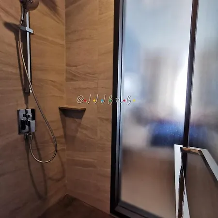 ที่พักพร้อมอาหารเช้า Edge By Jjj 4*