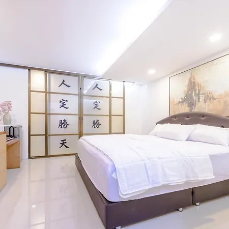 โรงแรม Pasadena