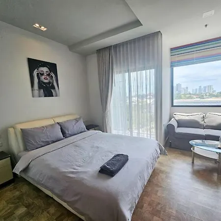 Posh-big Bed 1002