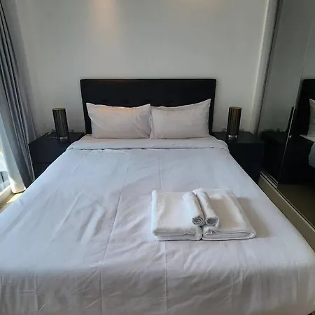 Apartment Centara Avenue Residences ​​view B6