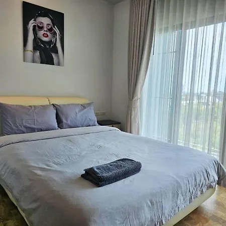 Posh-big Bed 1002 Pattaya