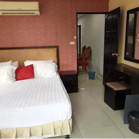 Lucky Hotel