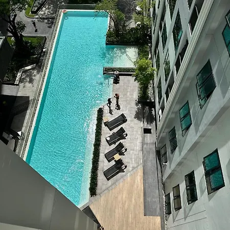 Location With Swimming Pool, Gym, Sauna, Washing Mashine, Fast Internet In Of Pattaya
