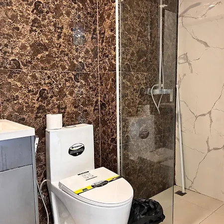 Apartment Arcadia超大泳池一室套房 离步行街6分钟 Near And Walkstr Pattaya