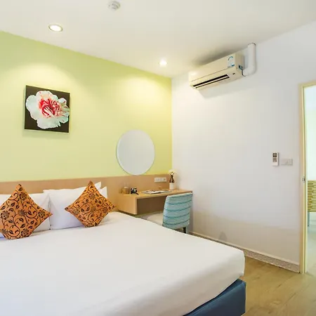 เบสเบลล่า พัทยา โรงแรม 4*