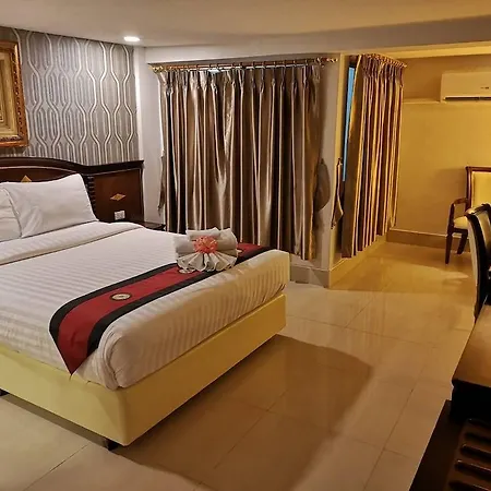 The Golden Boutique And Hotel