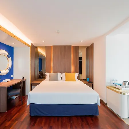 โรงแรม Blue Formerly A-one New Wing Pattaya