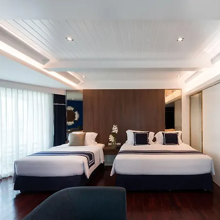 Blue Formerly A-one New Wing โรงแรม