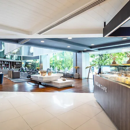 Blue Formerly A-one New Wing โรงแรม