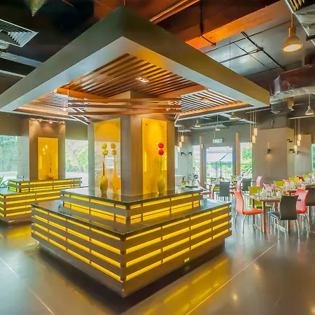 The Seasons โรงแรม Pattaya