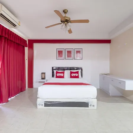 โอโย 75381 โรงแรมบิลลาบอง โรงแรม Pattaya