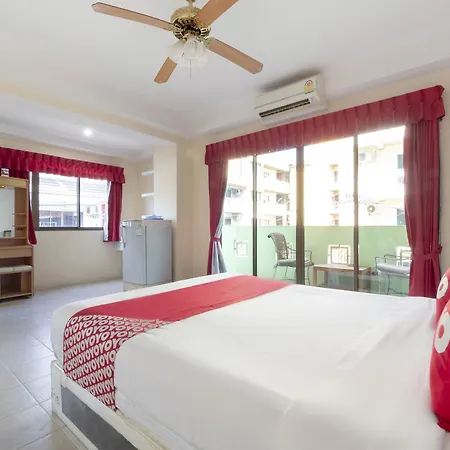 โอโย 75381 โรงแรมบิลลาบอง โรงแรม