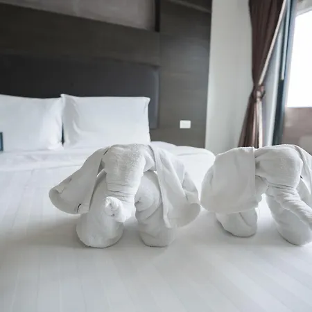 Tribe 3* Pattaya