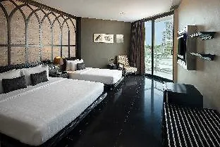 Hotel Tsix5 Quarter Pattaya