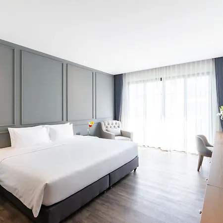 โรงแรม One Patio - Sha Extra 5*