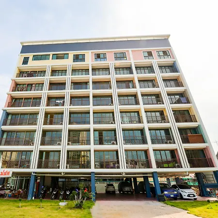 Oyo 458 Nakorn Siam Boutique 2* Pattaya