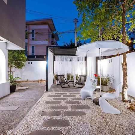Charming House Poolvilla Villa