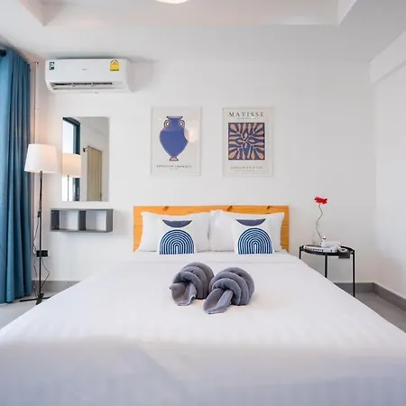Villa Charming House Poolvilla *