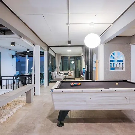 Charming House Poolvilla