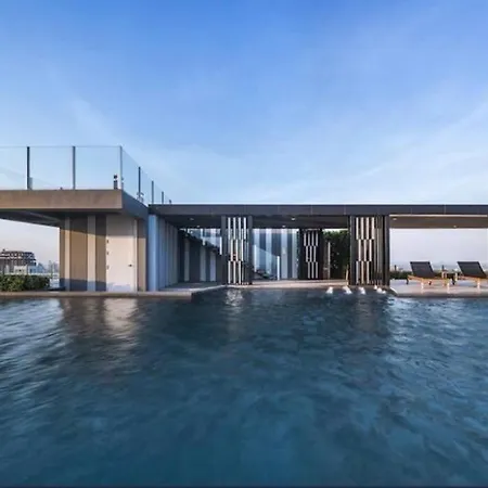 The Base #seaview Apartment *