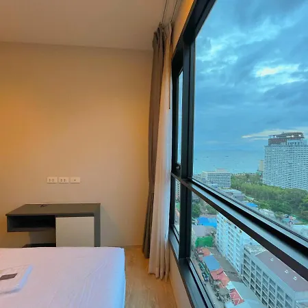 The Base #seaview * Pattaya