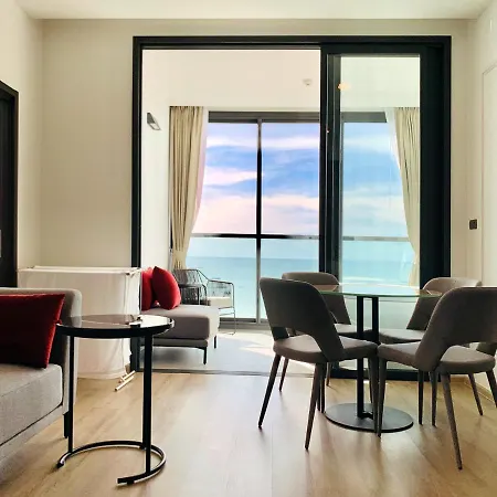 Edge Luxury 2bedroom High Floor Front Seaview With Balcony & Jacuzzi *
