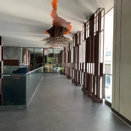 Edge Luxury 2bedroom High Floor Front Seaview With Balcony & Jacuzzi Apartment *