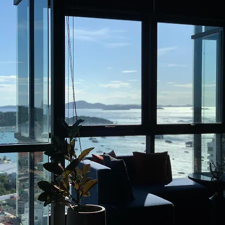 Edge Luxury 2bedroom High Floor Front Seaview With Balcony & Jacuzzi