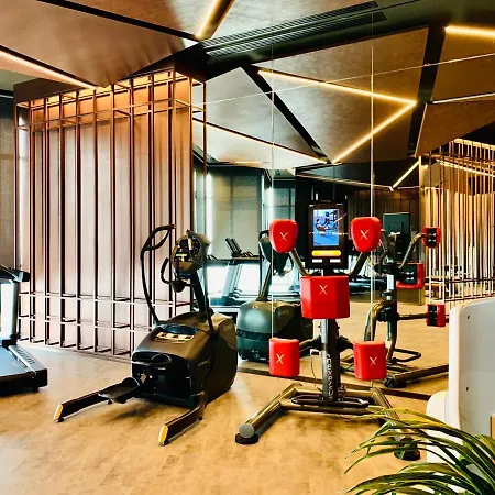 Edge Luxury 2bedroom High Floor Front Seaview With Balcony & Jacuzzi