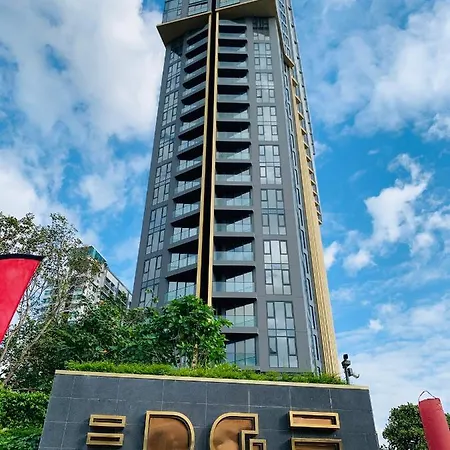 Apartment Edge Luxury 2bedroom High Floor Front Seaview With Balcony & Jacuzzi *