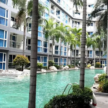 2 Bedrooms Near Apartment
