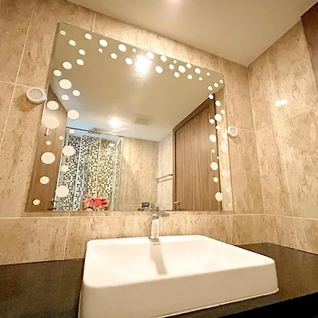 Grand Avenue Apartment Pattaya