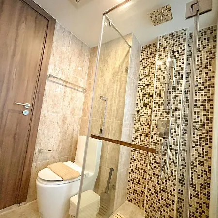 Grand Avenue Apartment Pattaya