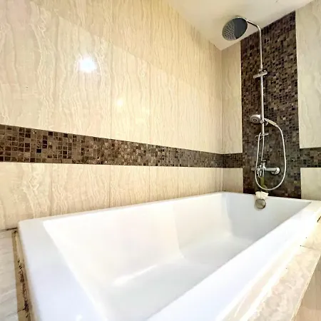 Apartment Pra-tum-nak The Cliff 1 Bedroom Room!! Perfect Location!! *